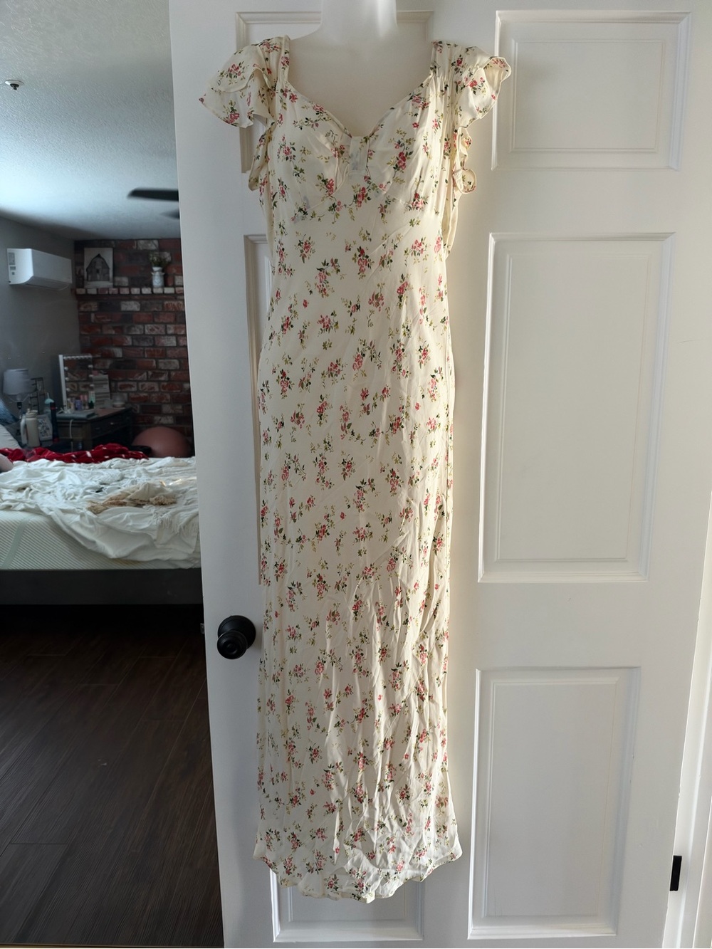Floral Ruffle Sleeve Maxi Dress in Cream with slip included